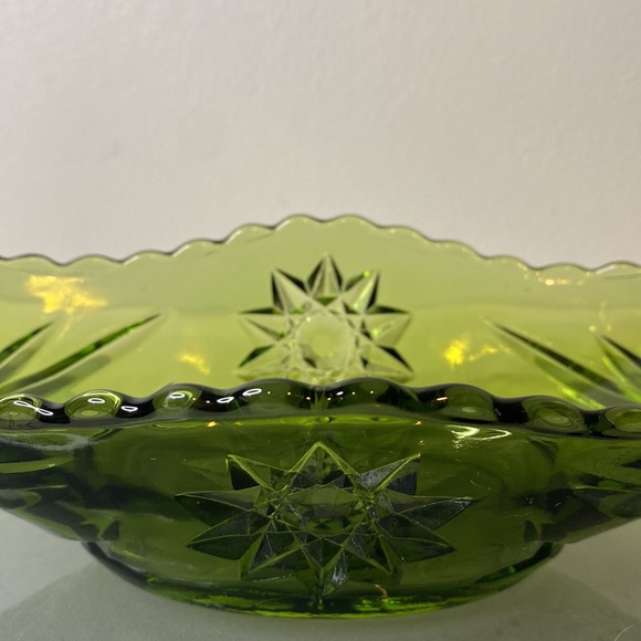 Emerald Green Anchor Hocking Star Of David Catchall 1960’s Decorative Candy Dish - Picture 6 of 12
